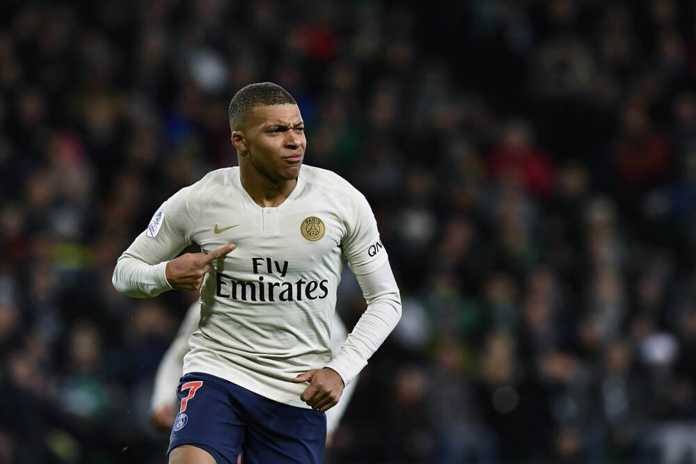 科股早知道：订单爆满！磷酸铁锂头部企业几乎全部满产